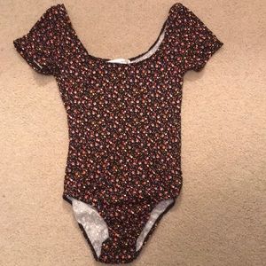 floral bodysuit size extra small in juniors